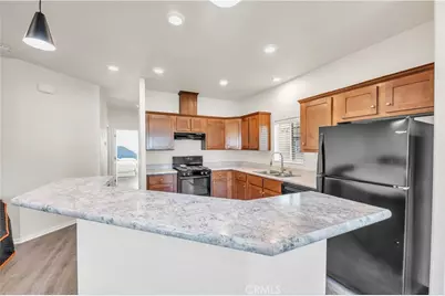 880 N Lake Street #20, Hemet, CA 92544 - Photo 7