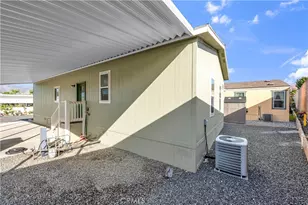 880 N Lake St, Hemet, CA 92544 - Photo 17