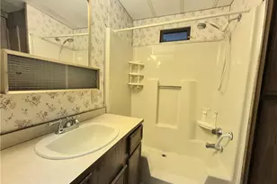 1381 Sierra Dr, San Jacinto, CA 92583 - Photo 7