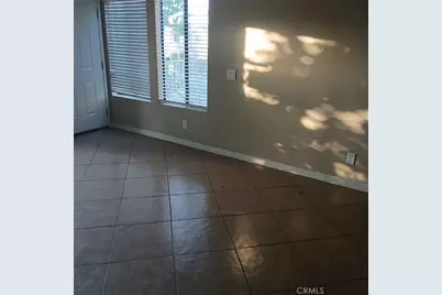 2433 West Acacia Avenue, Hemet, CA 92545 - Photo 5