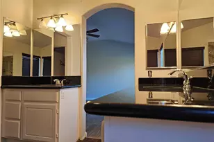 27886 Starfall Way, Murrieta, CA 92563 - Photo 29