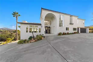 1522 Maxwell Ln, Vista, CA 92084 - Photo 3