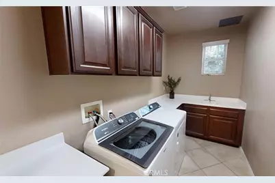 16718 Catalonia Drive, Riverside, CA 92504 - Photo 17