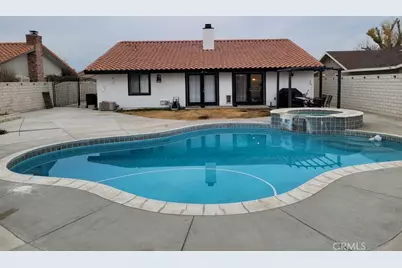 13535 Driftwood, Victorville, CA 92395 - Photo 1