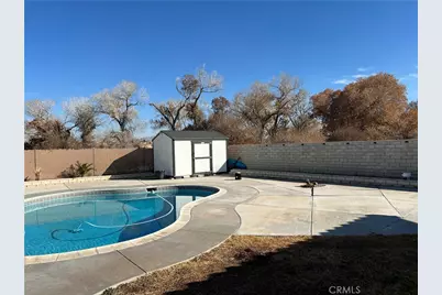 13535 Driftwood, Victorville, CA 92395 - Photo 7