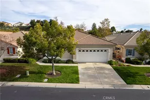 24272 Calle Artino, Murrieta, CA 92562 - Photo 3