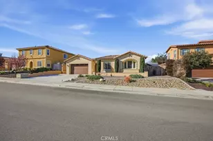 35211 Lantern Light, Winchester, CA 92596 - Photo 11