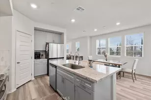 28076 Melrose Dr, Temecula, CA 92591 - Photo 11