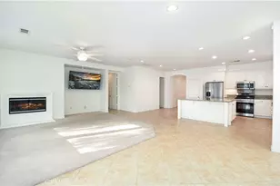 28841 Edenton Way, Temecula, CA 92591 - Photo 9