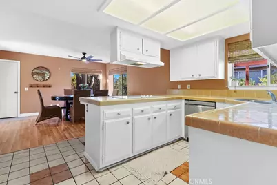 23832 Fair Weather, Canyon Lake, CA 92587 - Photo 9