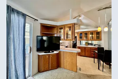 1295 S Cawston #271, Hemet, CA 92545 - Photo 5