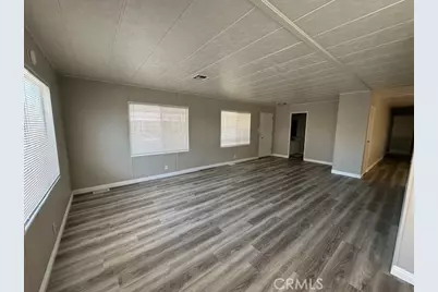 881 N. Lake Street #202, Hemet, CA 92544 - Photo 5