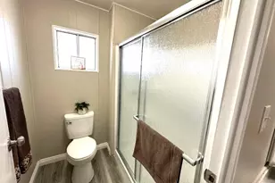 881 N Lake Street, Hemet, CA 92544 - Photo 13