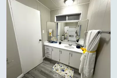 881 N. Lake Street #202, Hemet, CA 92544 - Photo 11