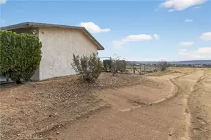 22575 Papago Rd, Apple Valley, CA 92307 - Photo 3