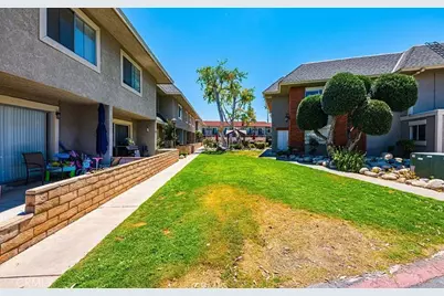 31850 Railroad Canyon Road, Canyon Lake, CA 92587 - Photo 17