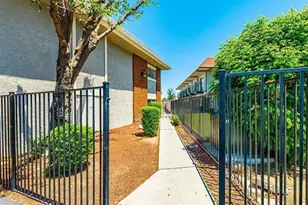 31850 Railroad Canyon Rd, Canyon Lake, CA 92587 - Photo 19