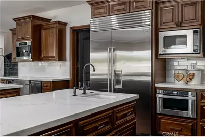 22986 Gray Fox Drive, Canyon Lake, CA 92587 - Photo 13