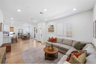 1060 Kendale Way, Vista, CA 92081 - Photo 9