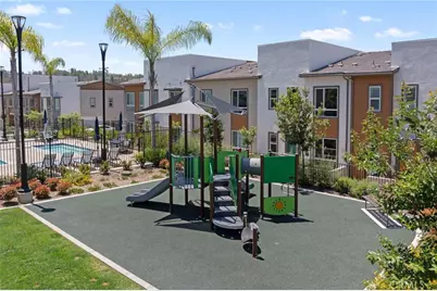 1060 Kendale Way, Vista, CA 92081 - Photo 31