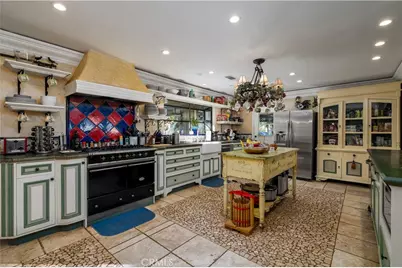 24105 Carancho Road, Temecula, CA 92590 - Photo 13