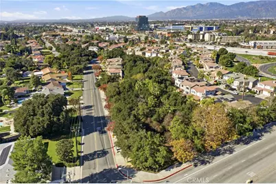 3230 E Drycreek, West Covina, CA 91791 - Photo 43