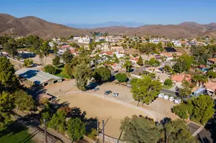 22780 Skylink, Canyon Lake, CA 92587 - Photo 41