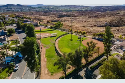 22780 Skylink, Canyon Lake, CA 92587 - Photo 41