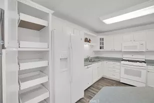 22780 Skylink, Canyon Lake, CA 92587 - Photo 15