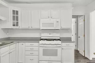 22780 Skylink, Canyon Lake, CA 92587 - Photo 17