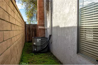 832 Smallwood, Colton, CA 92324 - Photo 25