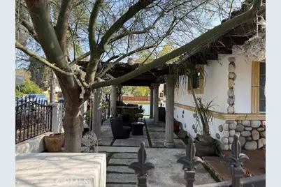 1688 N Avenue 52, Los Angeles, CA 90042 - Photo 5