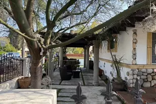 1688 N Avenue 52, Los Angeles, CA 90042 - Photo 5