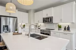 6367 Moonfire Ln, Fontana, CA 92336 - Photo 13