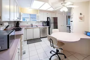 32581 Desert Moon, Thousand Palms, CA 92276 - Photo 13