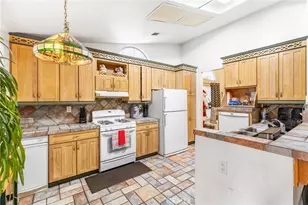 361 Wales Ct, San Jacinto, CA 92583 - Photo 9