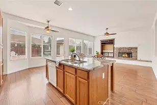 26714 Queen Ct, Murrieta, CA 92563 - Photo 15