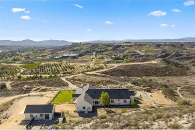 41950 Calle La Escondida, Temecula, CA 92592 - Photo 55