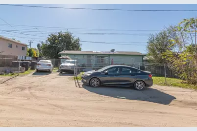 21225 Victorian, Wildomar, CA 92595 - Photo 3