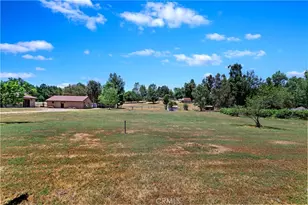 17370 Rodeo Rd, Lake Elsinore, CA 92530 - Photo 49