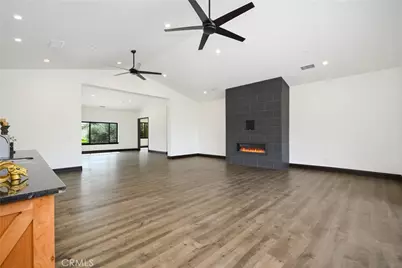 17370 Rodeo Road, Lake Elsinore, CA 92530 - Photo 19