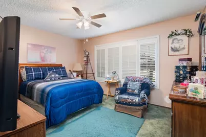 22579 Raven Way, Grand Terrace, CA 92313 - Photo 15