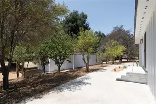 37455 Quarter Valley Rd, Temecula, CA 92592 - Photo 17