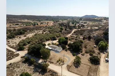 37455 Quarter Valley Road, Temecula, CA 92592 - Photo 33