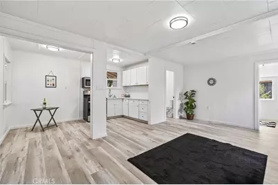 17653 Raley, Lake Elsinore, CA 92530 - Photo 3