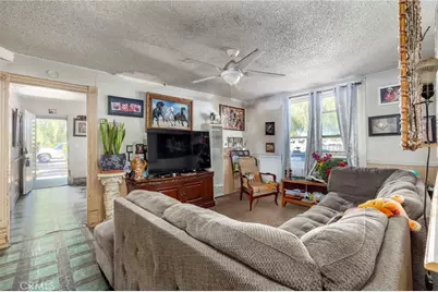 504 S C Street, Perris, CA 92570 - Photo 7