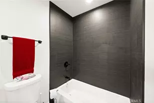 17528 Danbury, Hesperia, CA 92345 - Photo 33