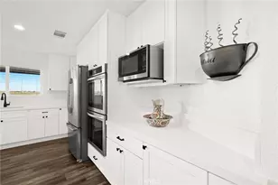 17528 Danbury, Hesperia, CA 92345 - Photo 15