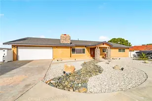 17528 Danbury, Hesperia, CA 92345 - Photo 5