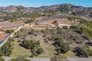 45400 Via Vaquero, Temecula, CA 92590 - Photo 57